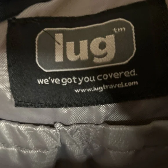 Lug crossbody bag - Picture 10 of 14